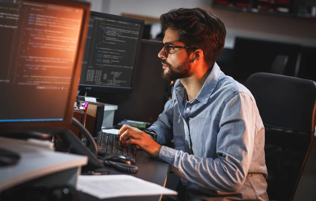 CSR CYBER